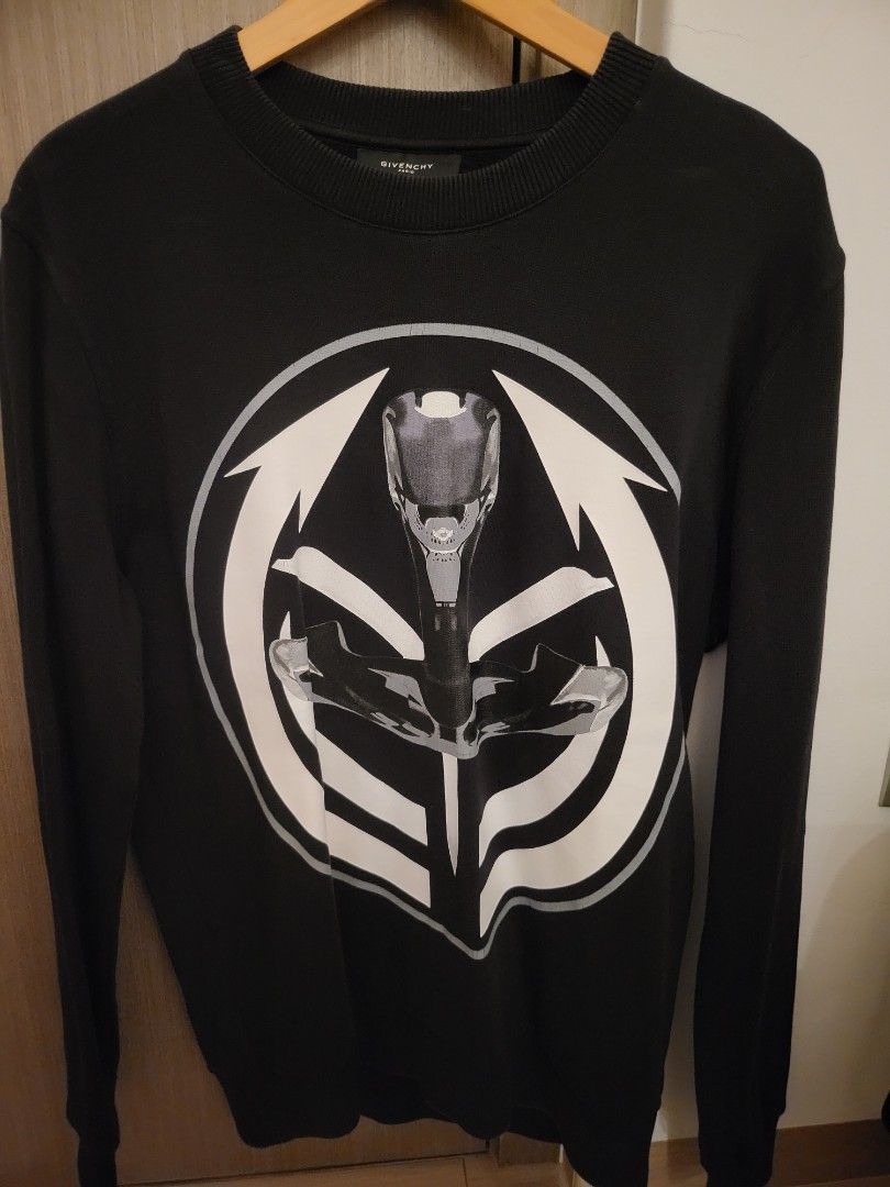 Givenchy black clearance sweatshirt