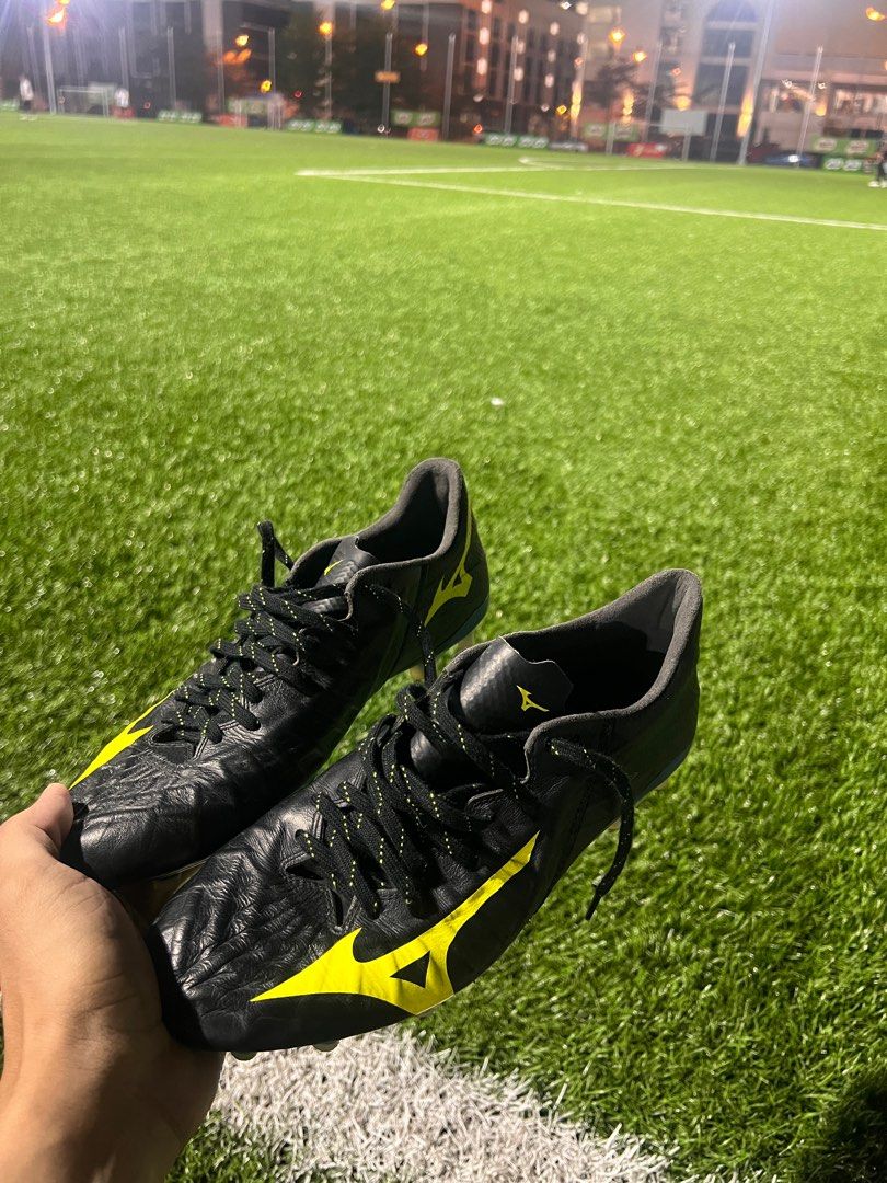 Mizuno rebula 2025 1