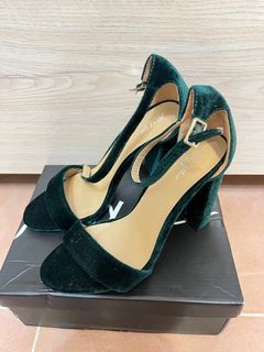 （分類：）位於 。 由 mumumoo 提交（商品編號 1268189640，圖片 1）。簡介： 。