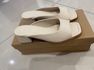 Nelissa Hilman Aurora Heel Sandals