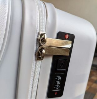 New White Handcarry Luggage With Gadget Compartment plus USB Port for powerbank rubber wheels 3digit security