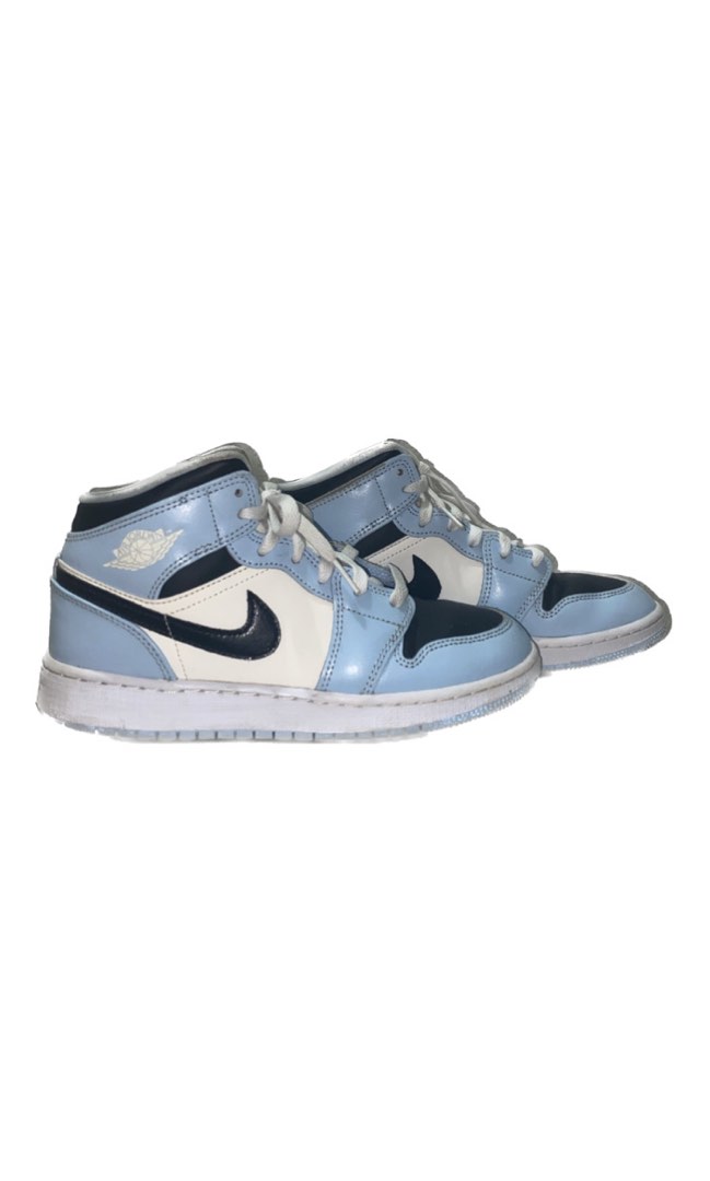 Air jordan 1 patent leather baby blue top