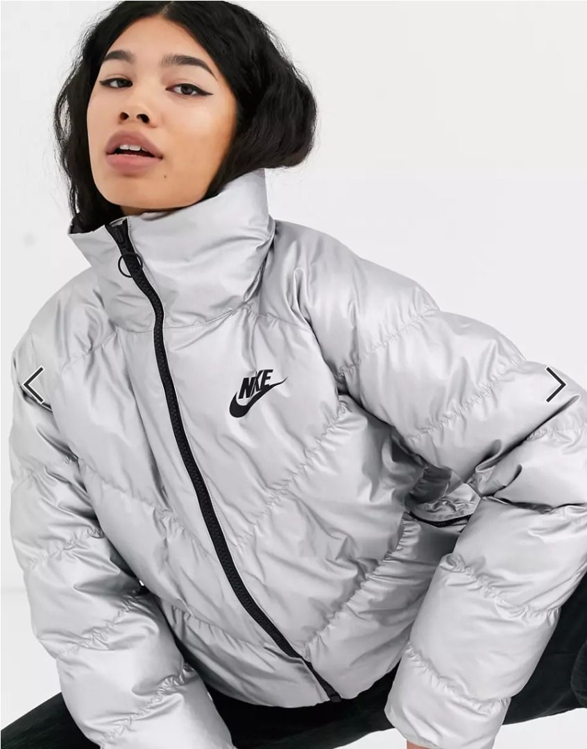 Nike silver hot sale jacket women's