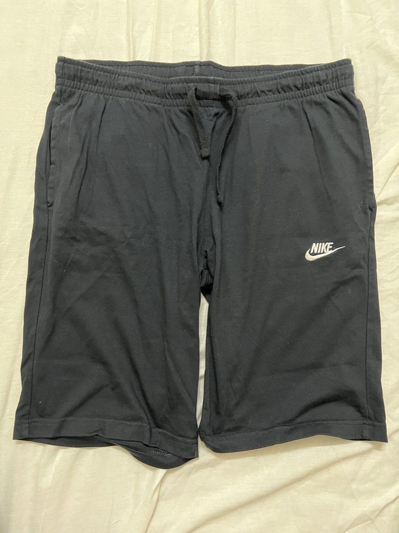 Nike Sweat Shorts (knee length), Men's Fashion, Bottoms, Shorts on