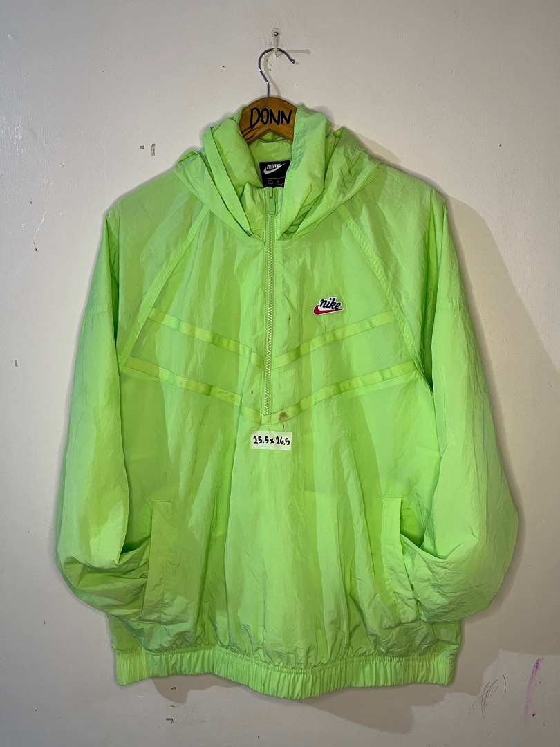 Nike Windbreaker, Men's Fashion, Coats, Jackets and Outerwear on Carousell