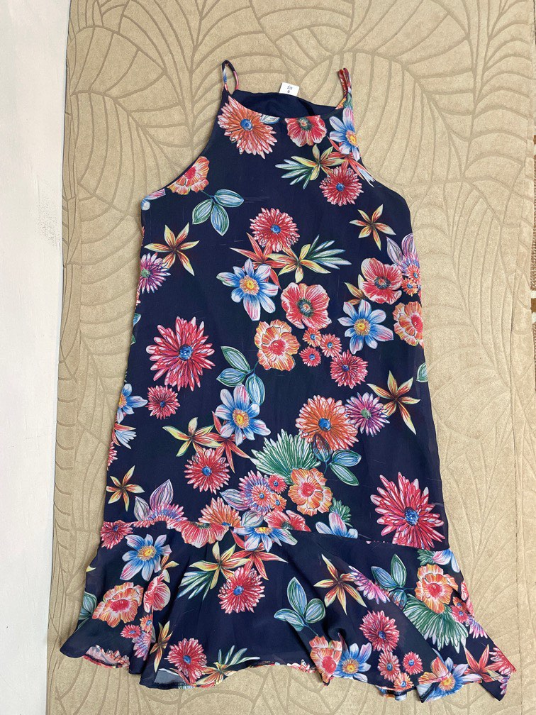 Nita Floral Dress, Women's Fashion, Dresses & Sets, Dresses on Carousell