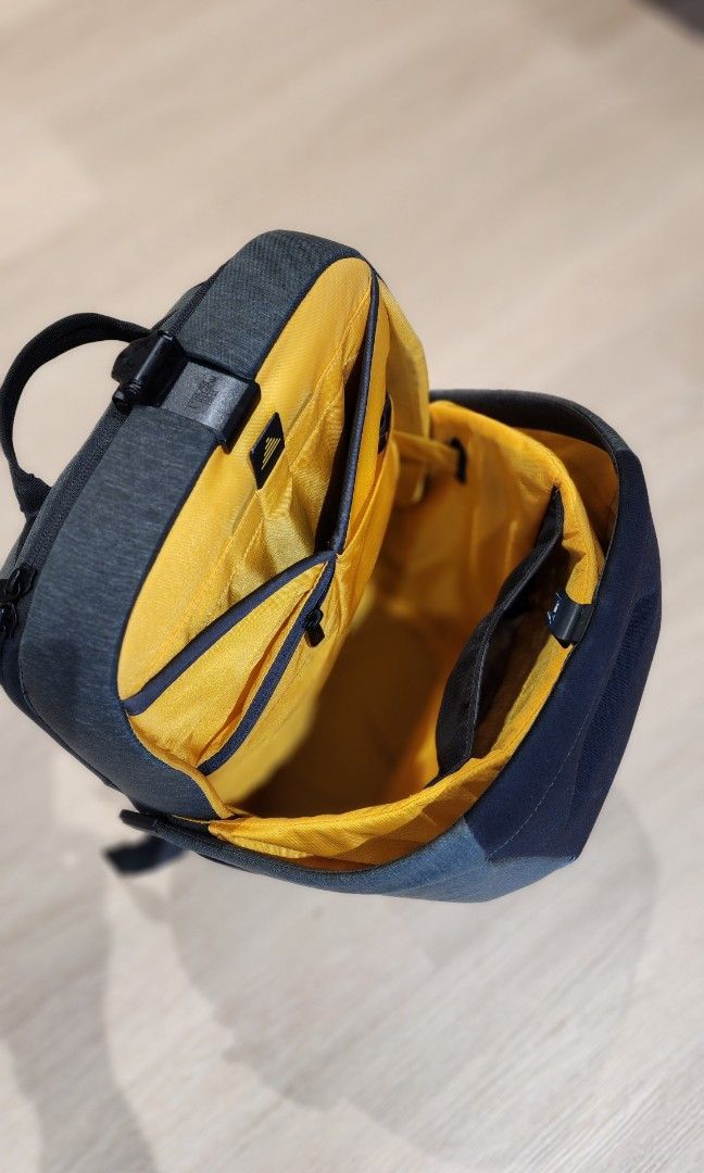North face top access 02