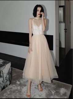 (Category: ) located in . Submitted by lolamon_wardrobe (Listing ID 1268296371, Image 1). Description: .