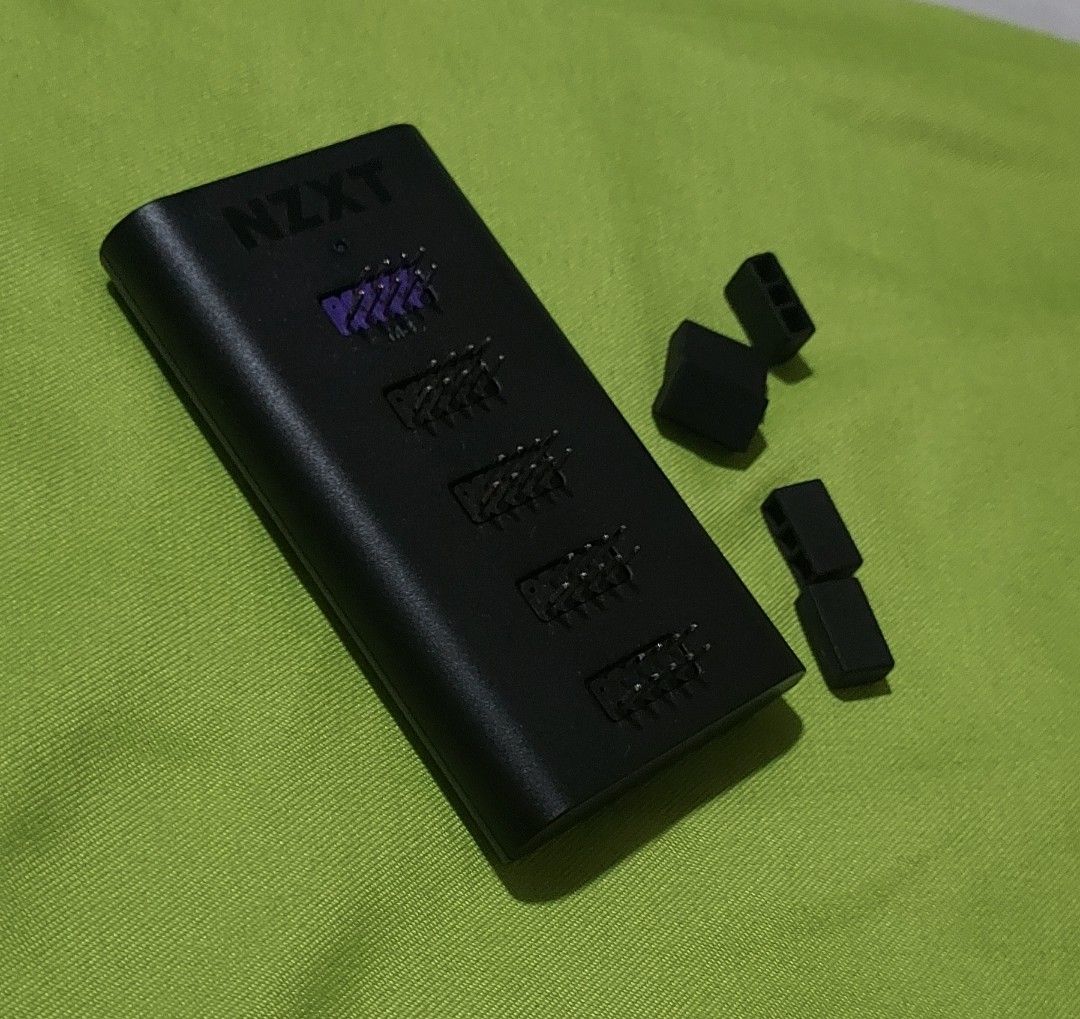 NZXT Internal USB Hub (Gen 3), Computers & Tech, Parts & Accessories