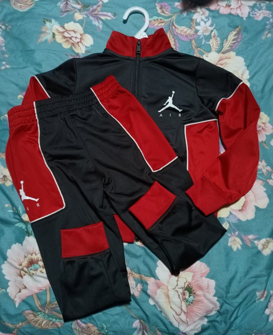Original Nike Air Jordan Tracksuit 4Y