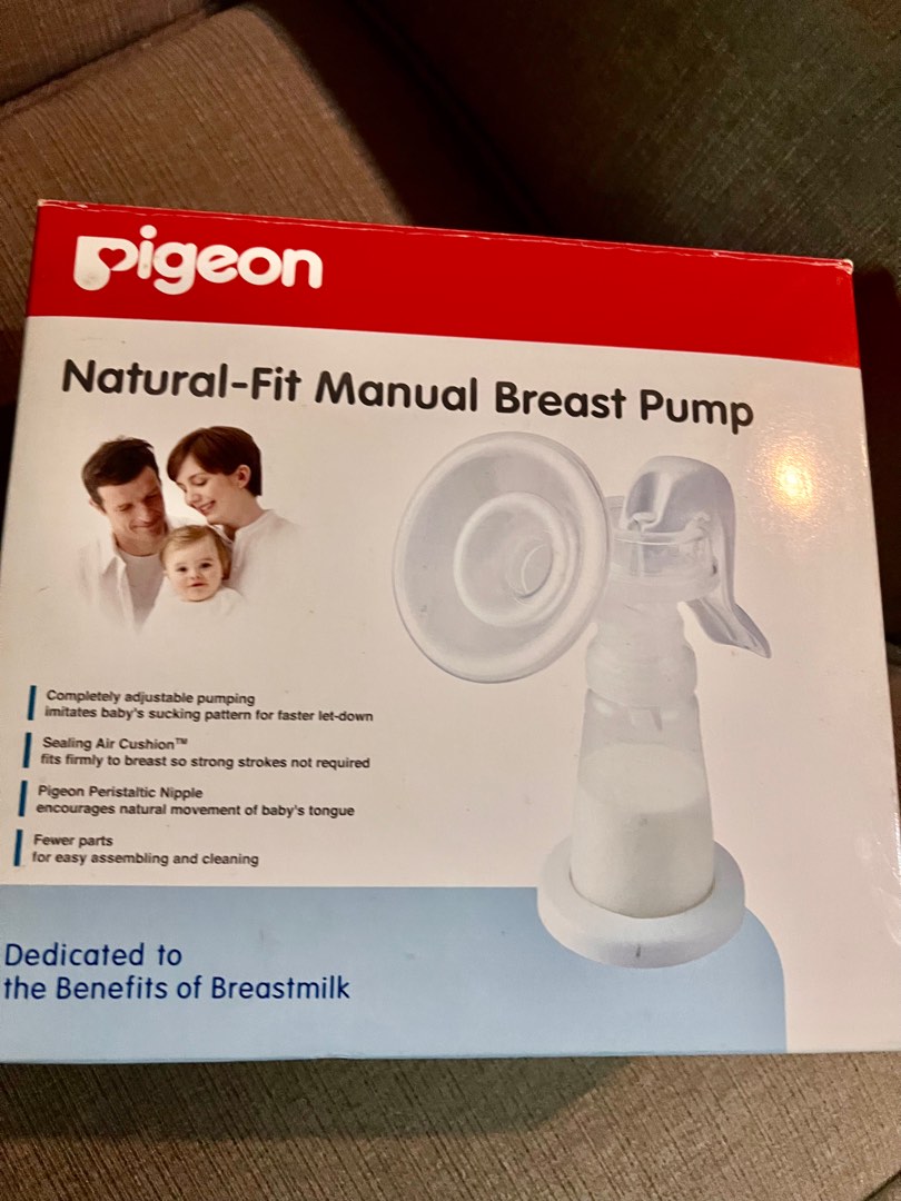 Pigeon Manual breast pump, Babies & Kids, Nursing & Feeding