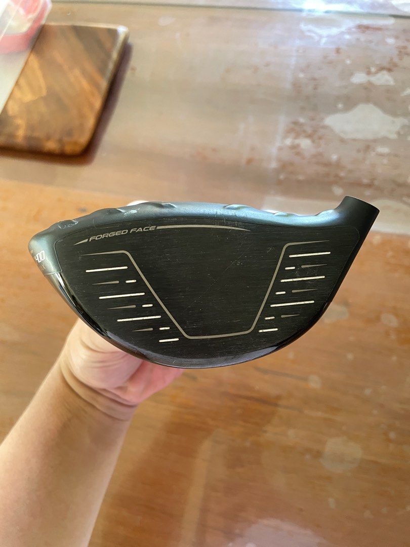 Ping g400 max driver head (Category: Golf) located in Manila. Submitted by kyleramooos (Listing ID 1268181694, Image 3). Description: Ping g400 max driver head only 10.5 degrees adjustable Comes with adaptor and headcover Good condition, no deep scratches or dents 10k Can pair with tour ad HD-5s + 8k.