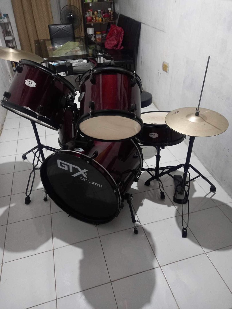 Preloved Drum Set GTX 5 pieces Drum Set, Hobbies & Toys, Music & Media