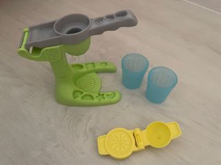 Play-Doh Kitchen Creations Juice Squeezin' Toy Juicer – Green Beans Toys