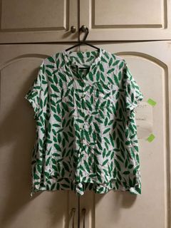 (Category: ) located in . Submitted by nyoren (Listing ID 1268246542, Image 1). Description: .