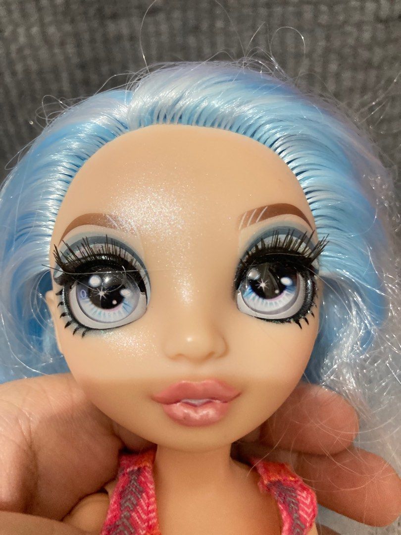 Rainbow High Series 3 Gabriella Icely Fashion Doll – Ice (Light Blue)