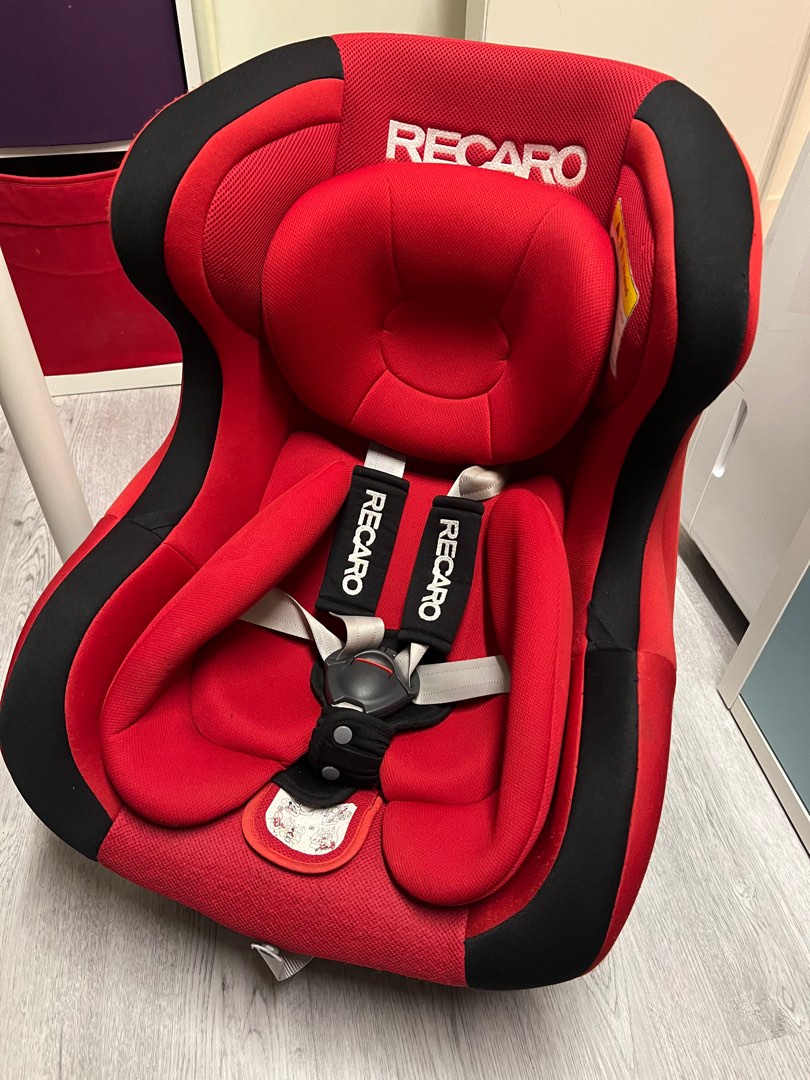 Recaro Car seat, 兒童＆孕婦用品, 外出用品, 外出用品 安全座椅 Carousell