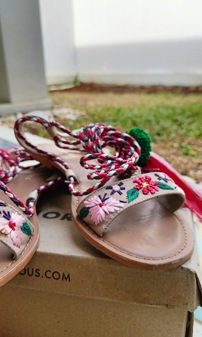 Sandal shop tali flat