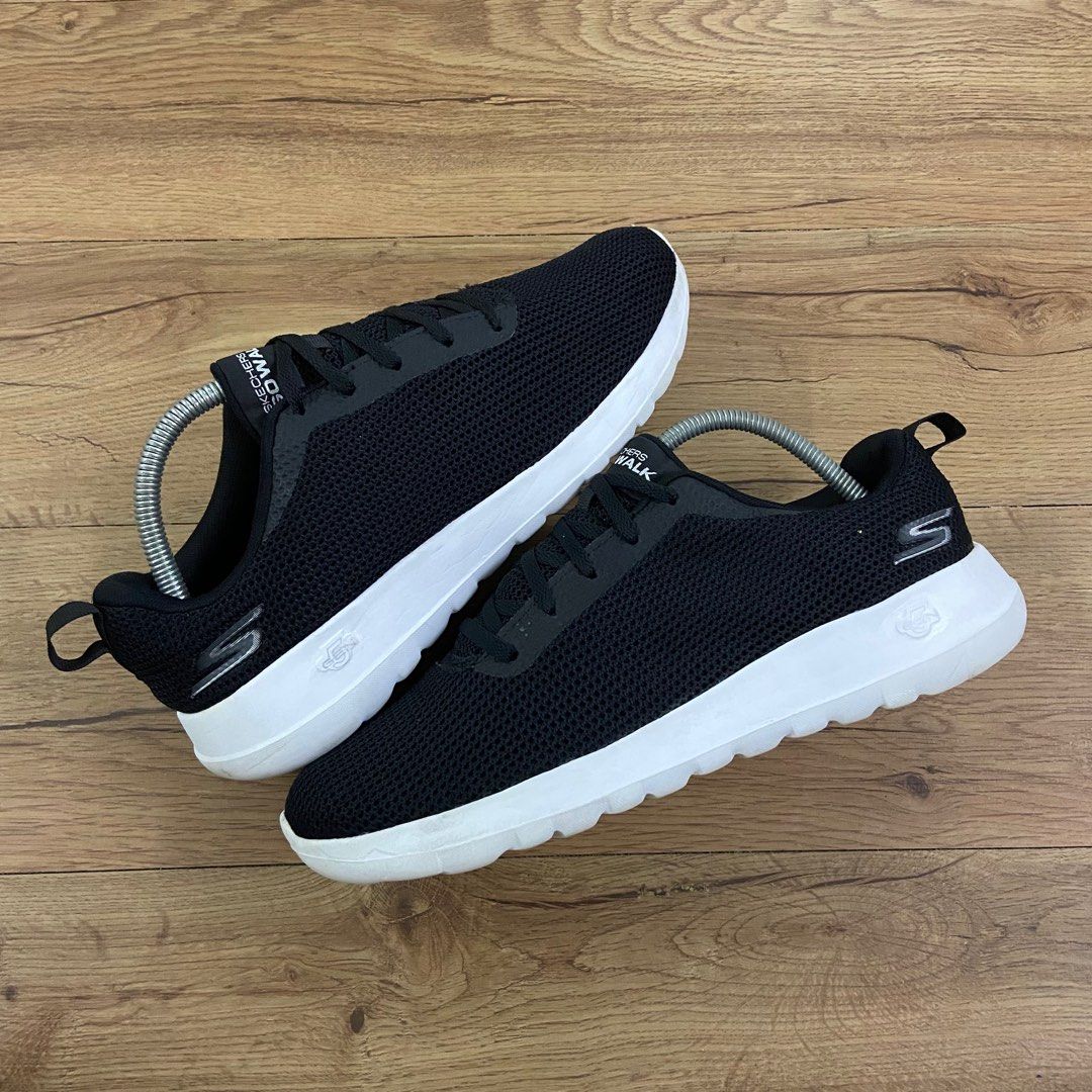 Skechers 0023 top