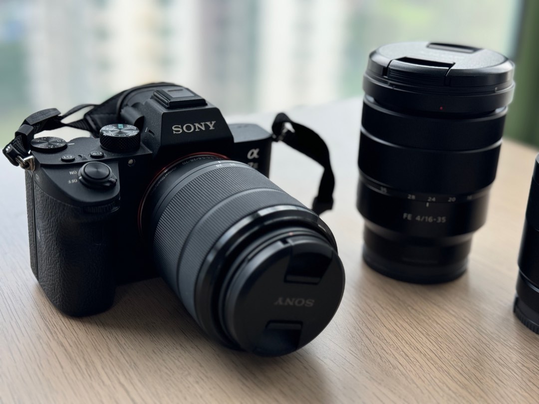Sony A7III + Kit lens +2 other lenses, Photography, Cameras on Carousell