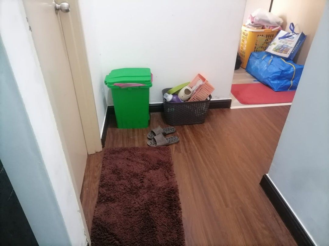 Spc flooring 4mm Kuantan, Furniture & Home Living, Home Decor, Carpets, Mats & Flooring on Carousell