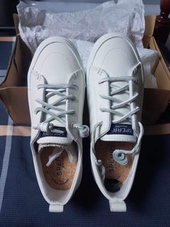 (Category: ) located in . Submitted by wnd.lim (Listing ID 1268157932, Image 1). Description: .