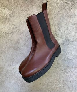 STAUD  PALAMINO LEATHER CHELSEA BOOTS