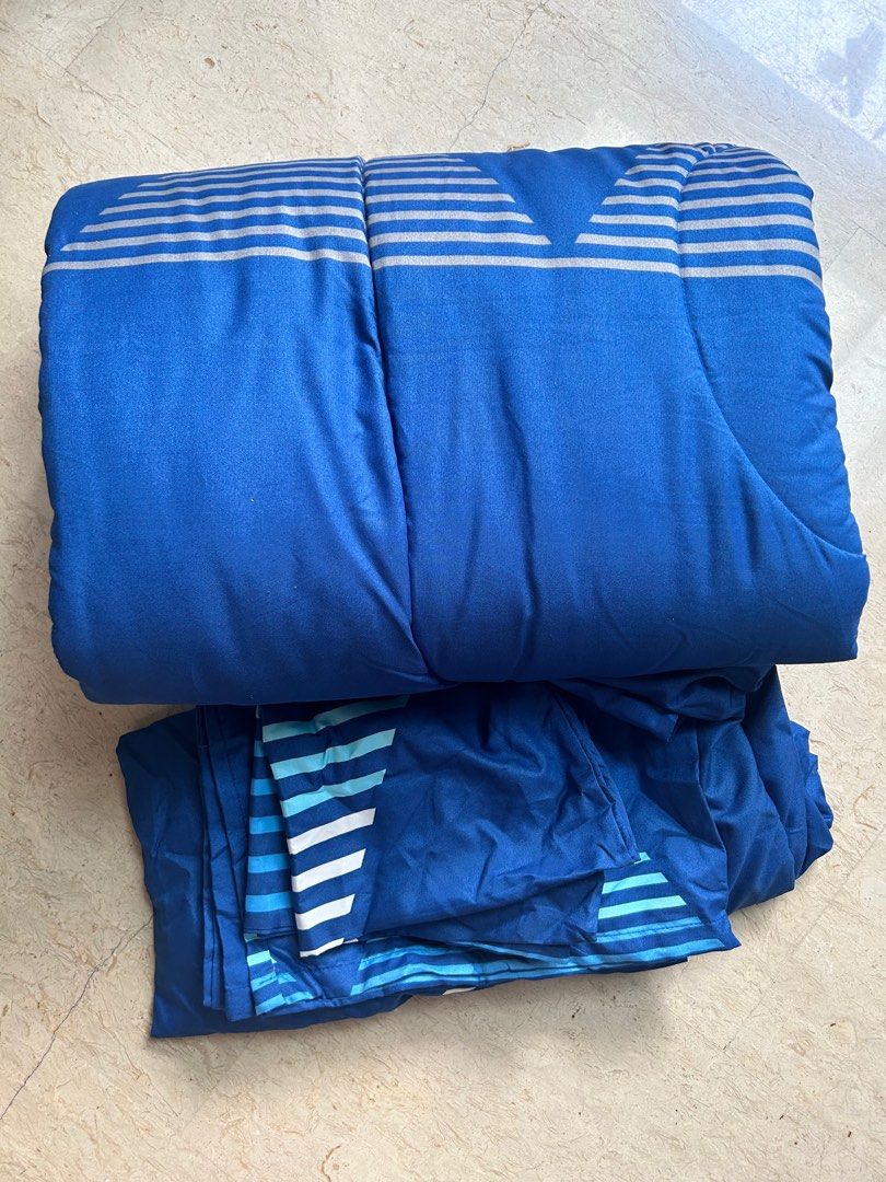 Super single comforter set, Furniture & Home Living, Bedding & Towels on Carousell
