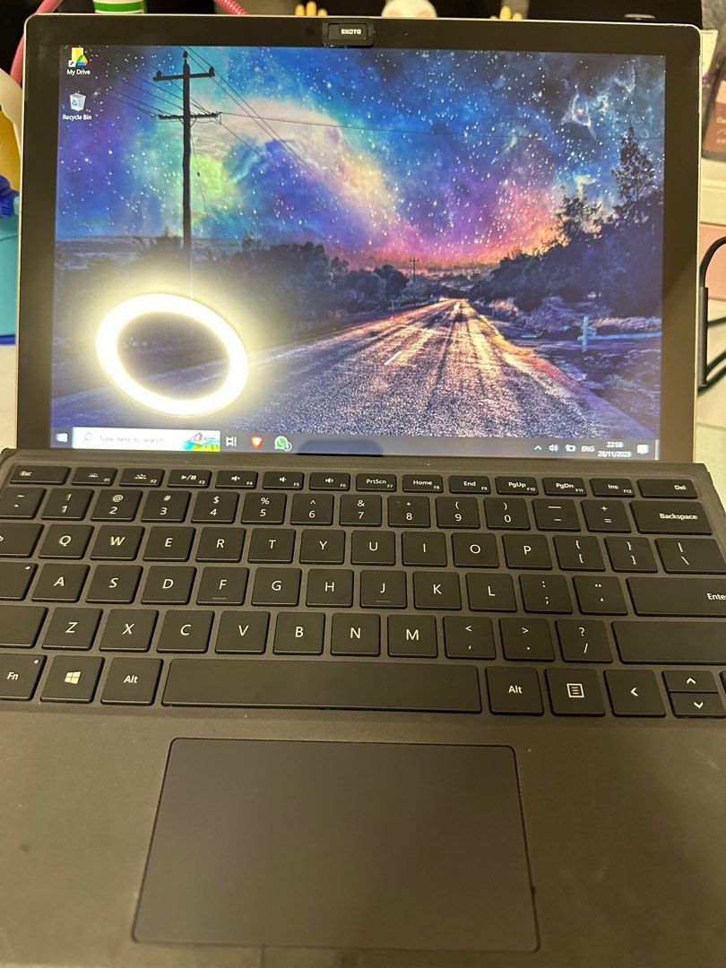 Microsoft surface pro on sale 4 i7 8gb 256gb