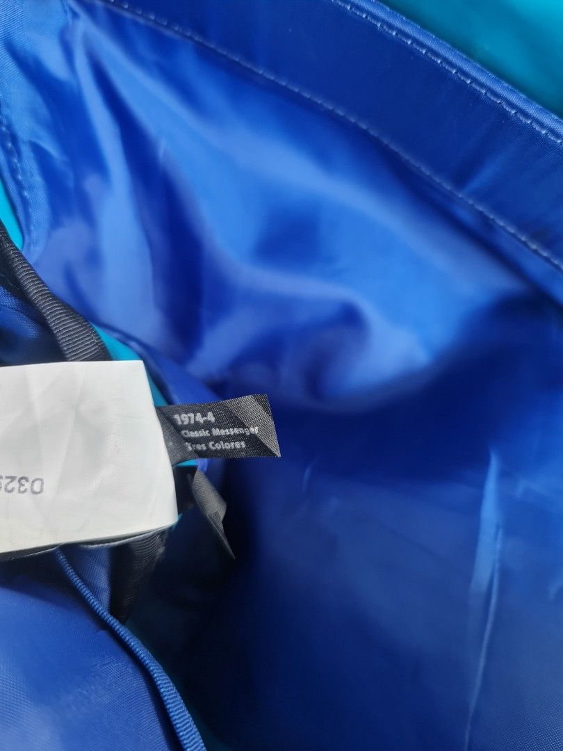 TIMBUK2 Tricolor Messenger Bag, Men's Fashion, Bags, Sling Bags on