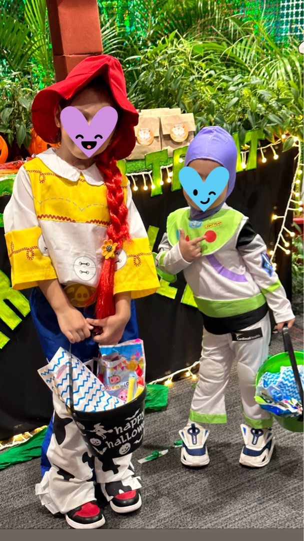 Toy Story Buzz costume (Category: Babies & Kids Fashion) located in Manila. Submitted by tinytyn_tree (Listing ID 1268233802, Image 1). Description: Complete with buzz wings and head dress 2yo to 3yo petite My son is 3yo. .