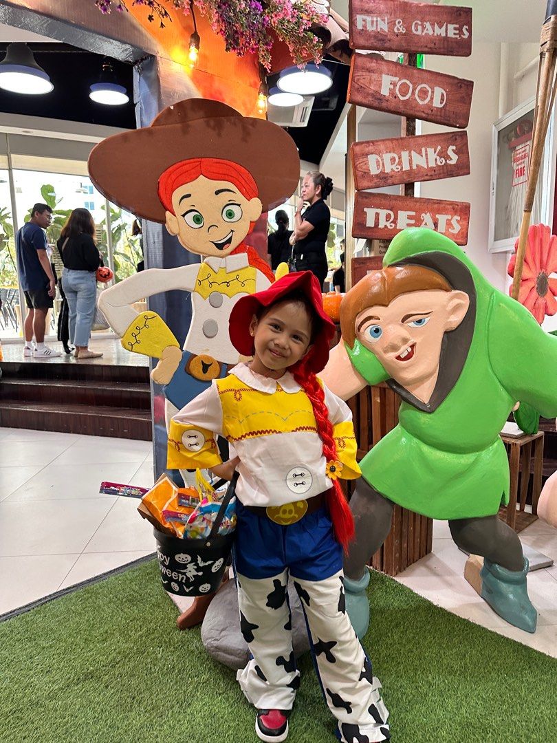 Toy Story Jessie costume (Category: Babies & Kids Fashion) located in Manila. Submitted by tinytyn_tree (Listing ID 1268233421, Image 2). Description: Jessie costume with wig For 6-7yo My daughter is 6yo. *will remove ad once sold. .