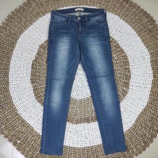 (Kategori: ) berada di . Dikirim oleh pantstuff (ID iklan 1268233339, Gambar 1). Deskripsi: .
