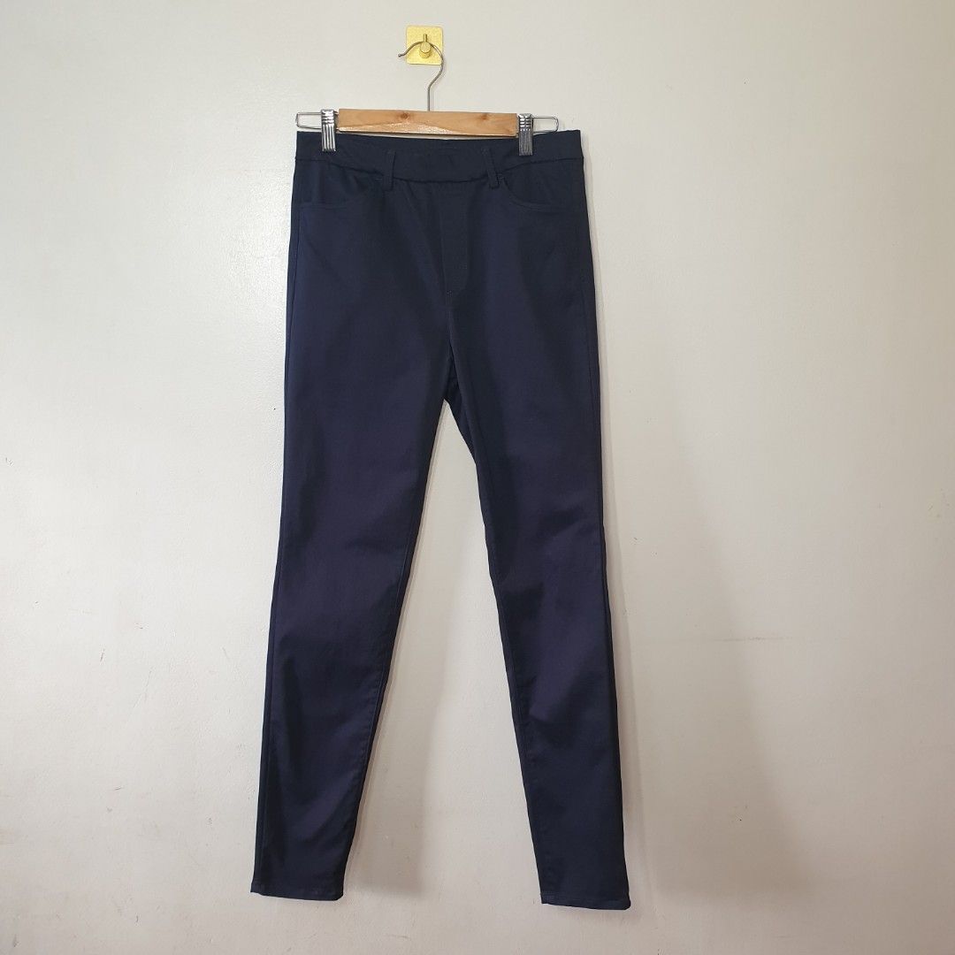 UNIQLO HEATTECH HIGH WAIST PANTS, Women's Fashion, Bottoms, Jeans on  Carousell