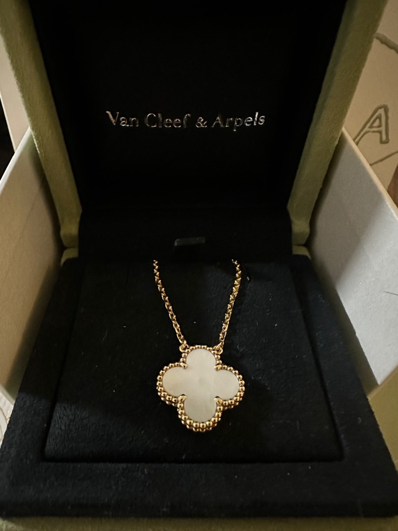 Van Cleef & Arpels, 名牌, 飾物及配件 Carousell