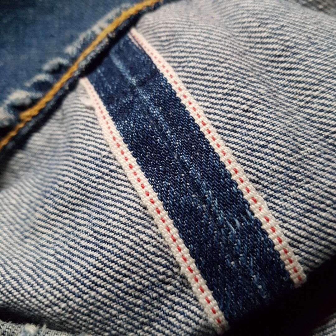 Vintage 1998 Levi's 702xx Selvedge Big E red tab cinchback buckle