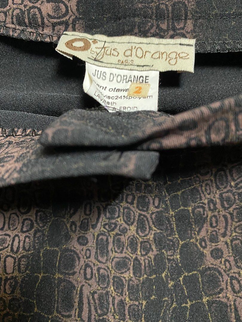 Vintage leather pants (Category: Other Bottoms) located in Caloocan City. Submitted by huntpicked (Listing ID 1268311939, Image 2). Description: Send me a message if you are interested😊.