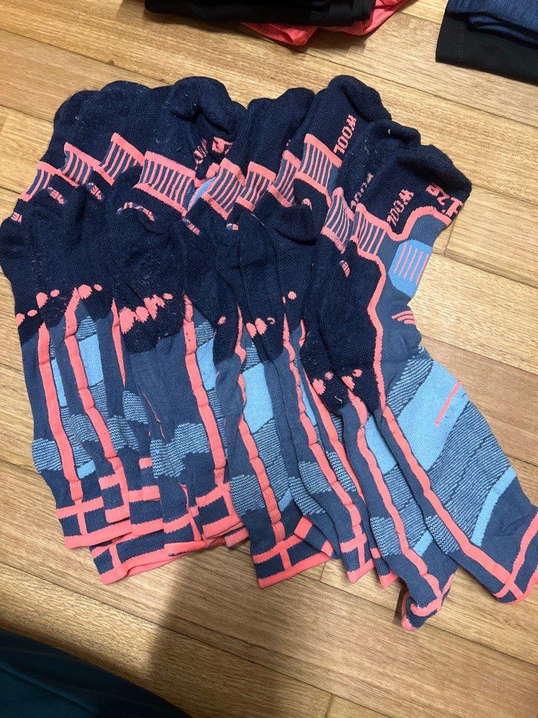 Wool Socks (Category: Babies & Kids Fashion) located in Singapore. Submitted by awcher (Listing ID 1268305440, Image 1). Description: Wool socks from decathlon! Size: 31/34 and 35/38. 4 pairs each sizing. Take all at $20! .