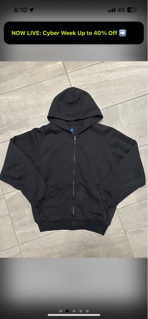 Yeezy gap zip up hoodie, 他的時尚, 上身及套裝, 連帽衫在旋轉拍賣