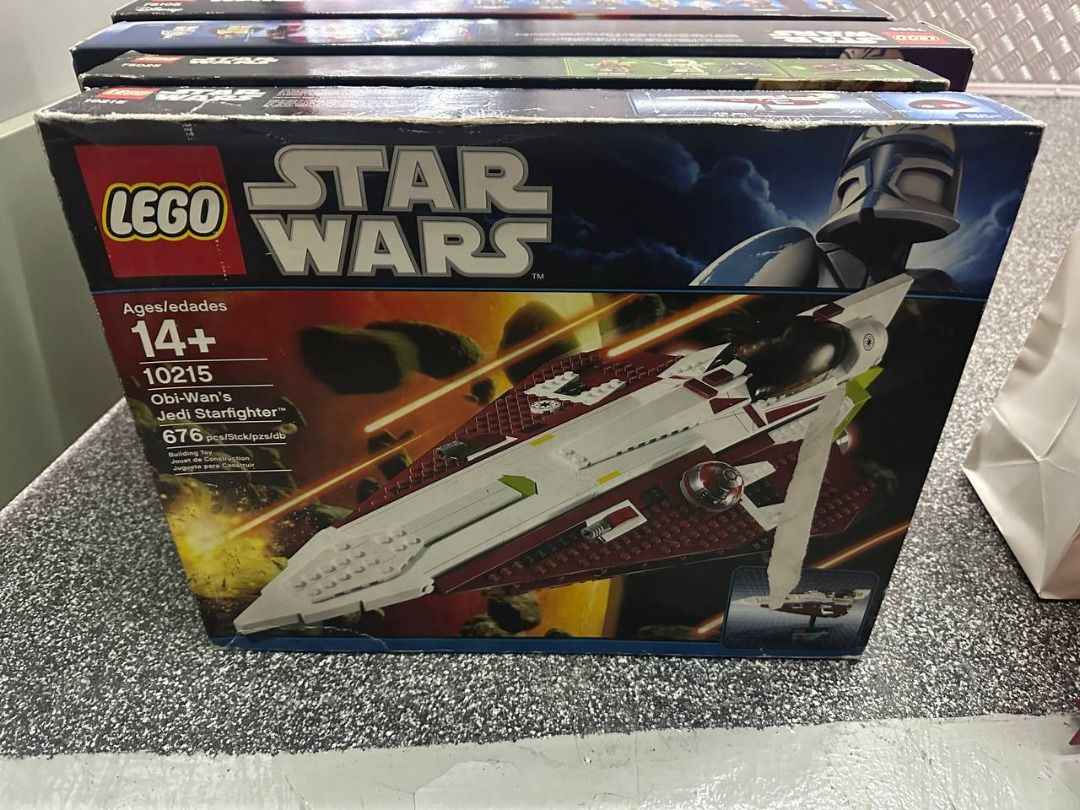 10215: Obi-Wan's Jedi Starfighter, Hobbies & Toys, Toys & Games on ...