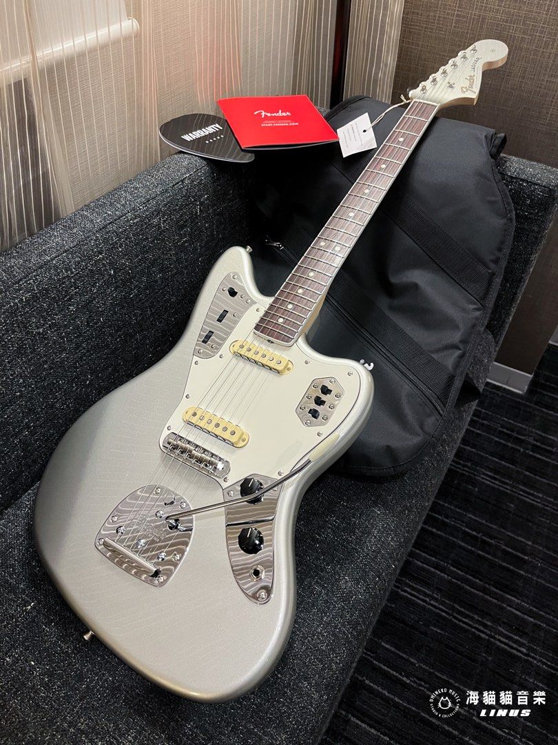 大人気 （再値下げ）Fender Made Jaguar 60s Japan in エレキギター