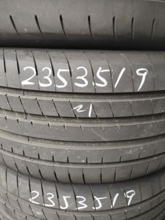 235/35/19 Goodyear F1A5