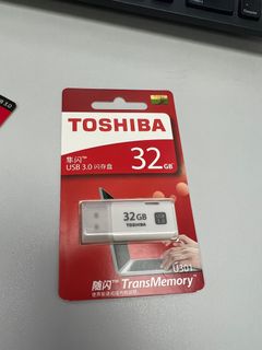 （分類：）位於 。 由 jadeensy 提交（商品編號 1268340455，圖片 1）。簡介： 。