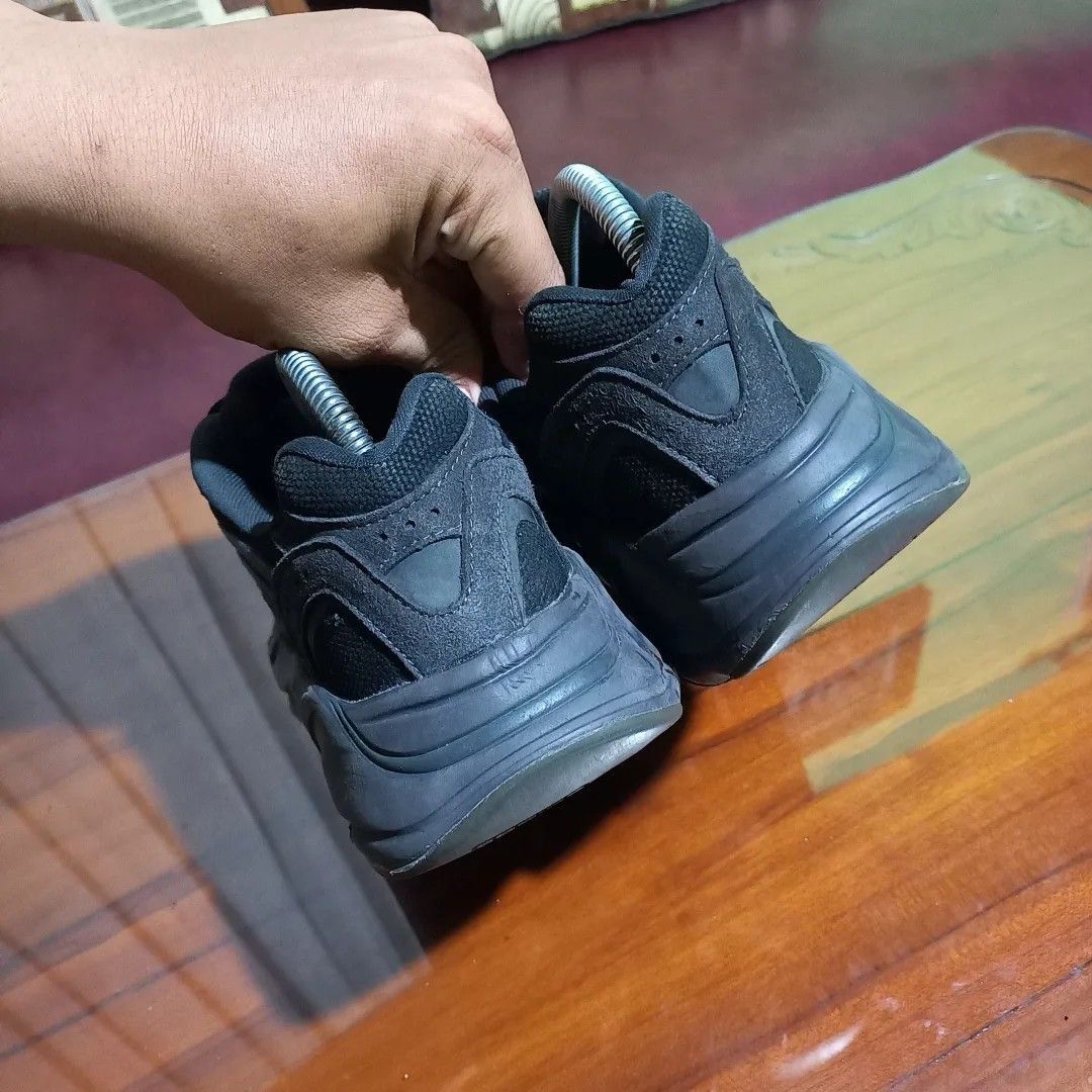 Adidas yeezy boost 700 v2 40 store