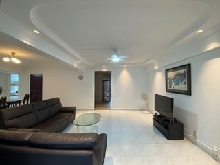 42A Sim Drive Spacious Fully Furnished Entire HDB Walking Distance Kallang / Aljunied / Geylang Bahru MRT For Rental