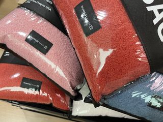 （分類：）位於 。 由 rrrrtt 提交（商品編號 1268384570，圖片 1）。簡介： 。