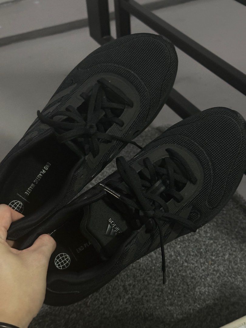 adidas RUNNING Galaxar Run Shoes Men Black FY8976, Men's Fashion