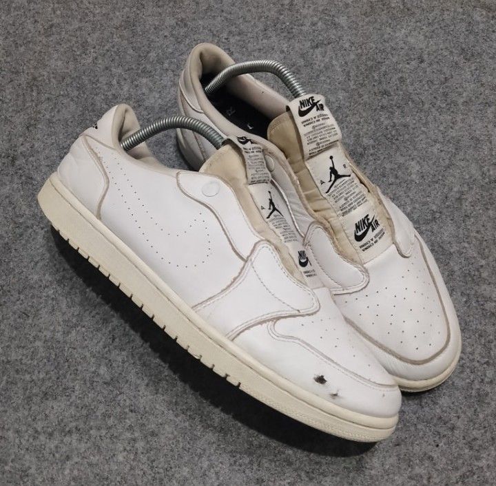 Air Jordan I Ret Slow Slip, Fesyen Pria, Sepatu Sneakers di