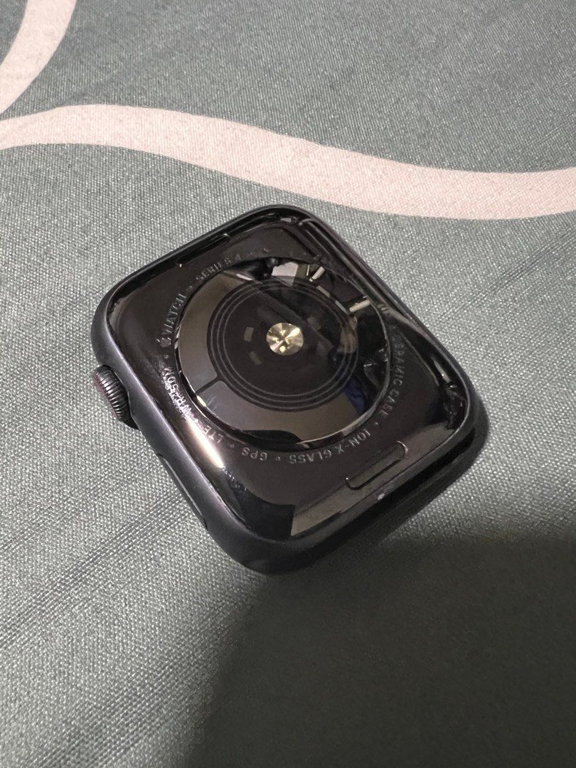 Apple watch series 4 gps 44mm space hotsell grey aluminium case