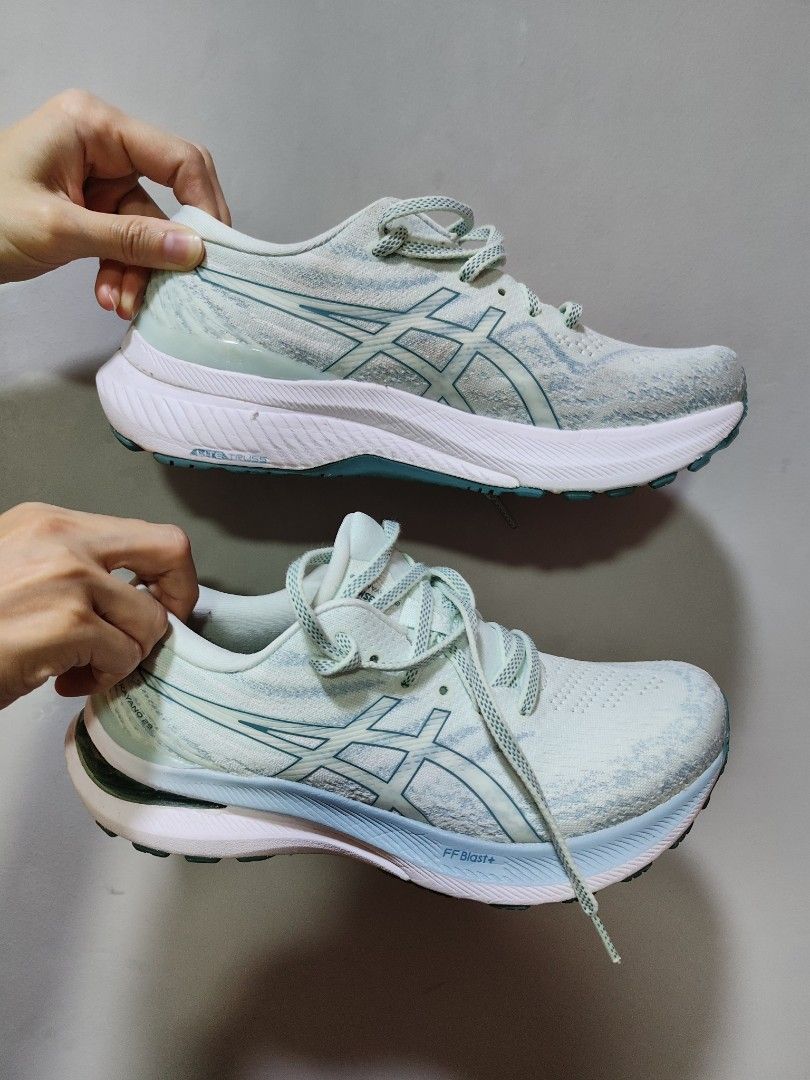 Asics kayano size 7.5 2025